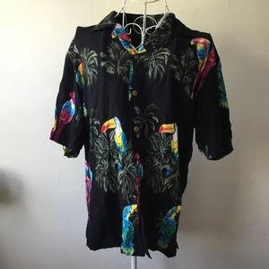 Vintage parrot Hawaiian shirt